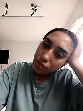 Snapshot of ifeelverywet_andhot chatting on 09.23.25 ifeelverywet andhot online show from 09.23.25