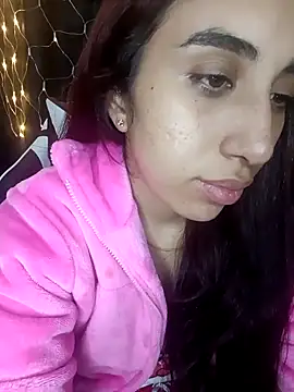 Snapshot of ifeelverywet_andhot chatting on 09.28.25 ifeelverywet andhot online show from 09.28.25