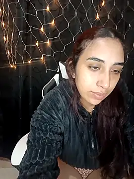 Snapshot of ifeelverywet_andhot chatting on 09.29.25 ifeelverywet andhot online show from 09.29.25