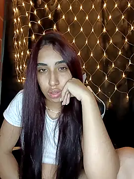 Snapshot of ifeelverywet_andhot chatting on 10.22.25 ifeelverywet andhot online show from 10.22.25