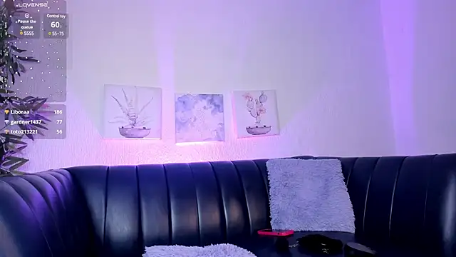 Snapshot of aisha_sakina chatting on 02.01.25 aisha sakina online show from 02.01.25