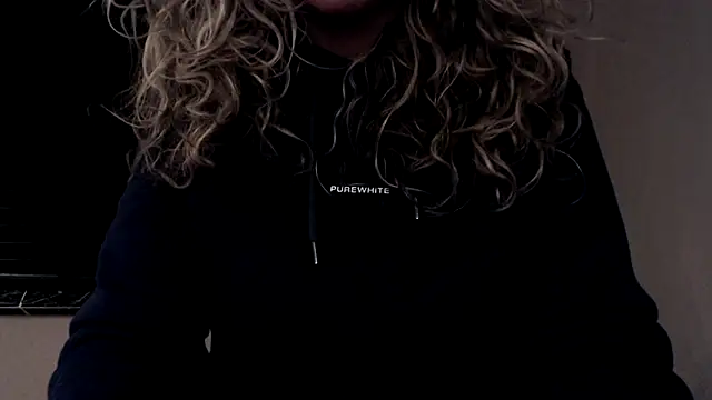 JenniLowen online show from 02.10.25