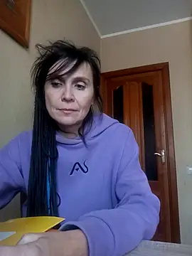 Snapshot of Francenia_lolis chatting on 01.19.26 Francenia lolis online show from 01.19.26