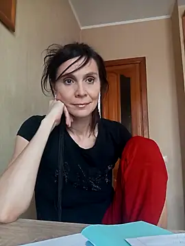 Snapshot of Francenia_lolis chatting on 02.17.26 Francenia lolis online show from 02.17.26