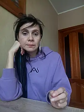 Snapshot of Francenia_lolis chatting on 02.28.26 Francenia lolis online show from 02.28.26