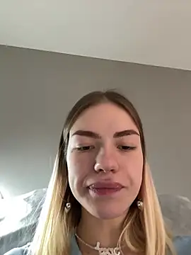 Snapshot of -Sexy_Barbie- chatting on 02.21.25 -Sexy Barbie- online show from 02.21.25