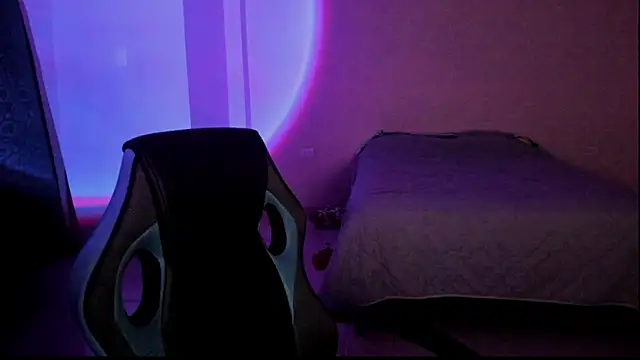 atenas 05  online show from 12.02.25