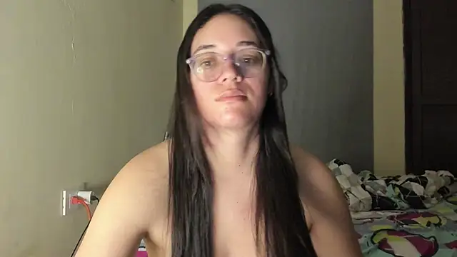 Snapshot of atenas_05_ chatting on 06.12.26 atenas 05 online show from 06.12.26