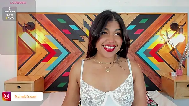 NaiirobiSwan online show from 03.17.25