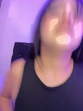 alisson carolina73 online show from 12.24.24