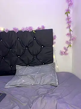 alisson carolina73 online show from 01.21.25