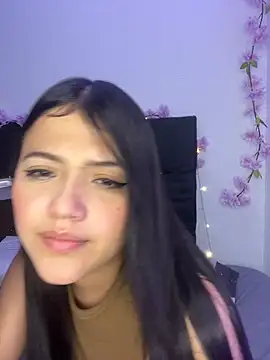 alisson carolina73 online show from 01.25.25