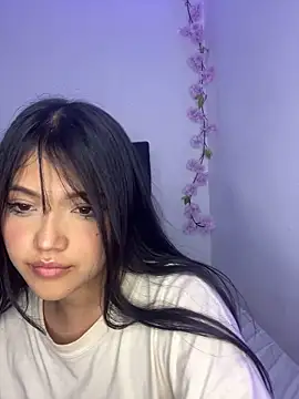 alisson carolina73 online show from 02.13.25