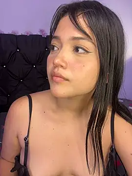 alisson carolina73 online show from 03.22.25