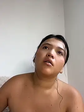 alisson carolina73 online show from 05.24.26