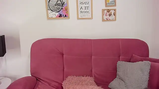 Juanita owens online show from 01.09.25