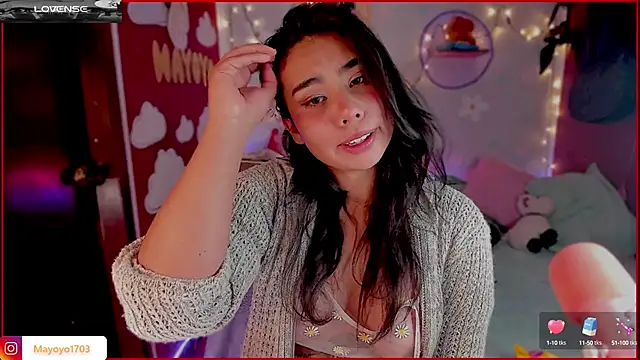 Snapshot of kiki_cavilll chatting on 10.08.25 kiki cavilll online show from 10.08.25