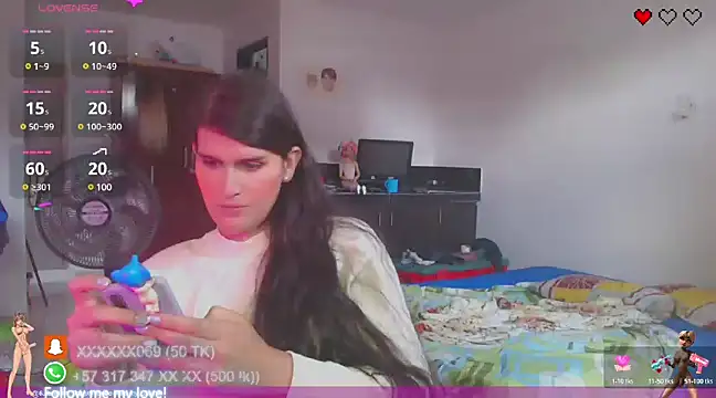 Snapshot of Jiafei69 chatting on 12.07.24 Jiafei69 online show from 12.07.24