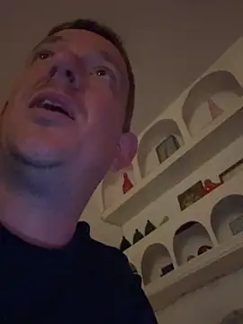 Snapshot of mrwright878787 chatting on 02.08.25 mrwright878787 online show from 02.08.25