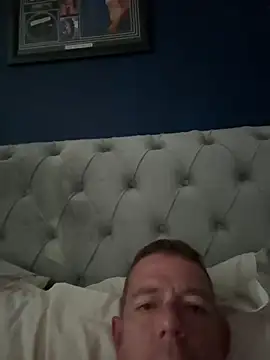 Snapshot of mrwright878787 chatting on 11.12.25 mrwright878787 online show from 11.12.25