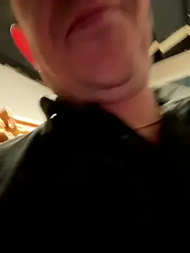 Snapshot of mrwright878787 chatting on 11.20.25 mrwright878787 online show from 11.20.25