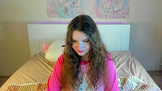 kuraii1  online show from 03.14.25