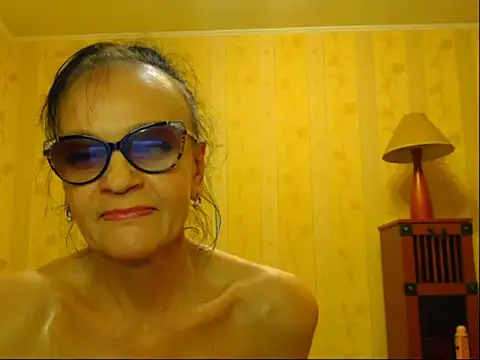 Snapshot of Valentina3859 chatting on 03.09.25 Valentina3859 online show from 03.09.25