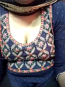 Cute Sona17 online show from 01.17.25