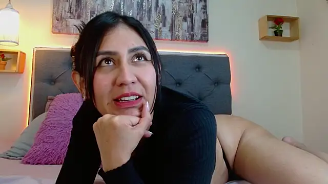 mia aira online show from 12.02.25