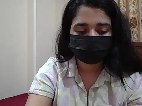 Snapshot of A-pusparani chatting on 05.04.26 A-pusparani online show from 05.04.26
