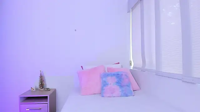 Snapshot of Brisa_blue chatting on 12.09.24 Brisa blue online show from 12.09.24