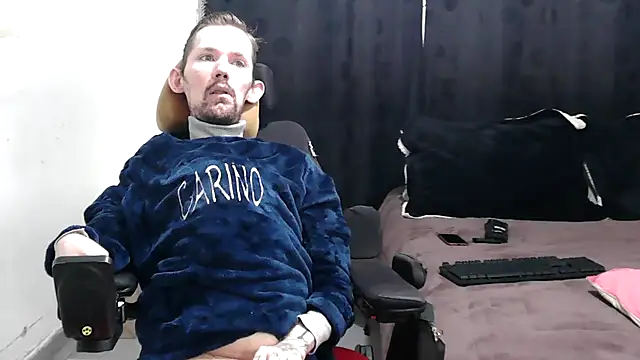 Snapshot of Sophia_and_Thomas chatting on 02.27.25 Sophia and Thomas online show from 02.27.25