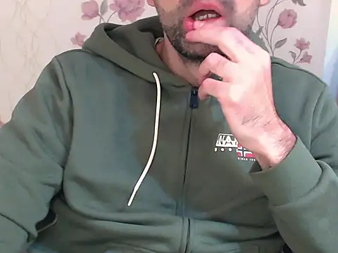 Leo 1617 online show from 02.12.26