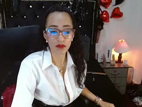 SamaraMartinez online show from 02.18.25