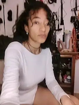 Snapshot of SamaraMartinez chatting on 05.10.26 SamaraMartinez online show from 05.10.26