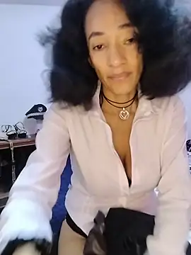 Snapshot of SamaraMartinez chatting on 05.28.26 SamaraMartinez online show from 05.28.26