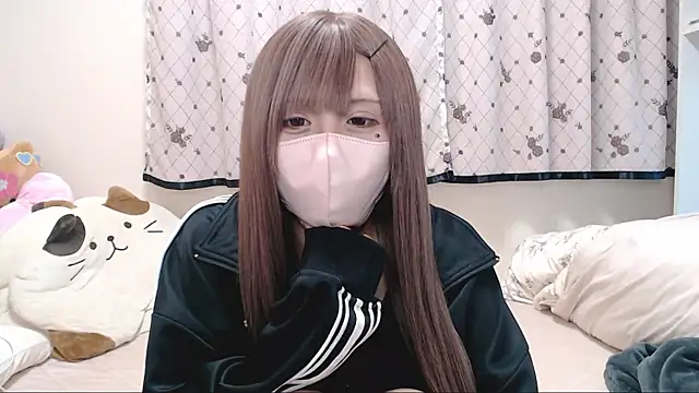 Snapshot of _hiyor_ chatting on 02.22.26 hiyor online show from 02.22.26