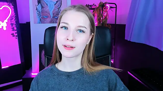 CuteMousee online show from 12.10.24