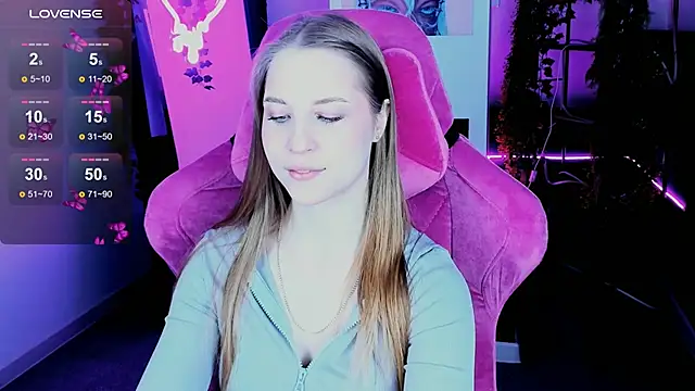 CuteMousee online show from 10.06.25