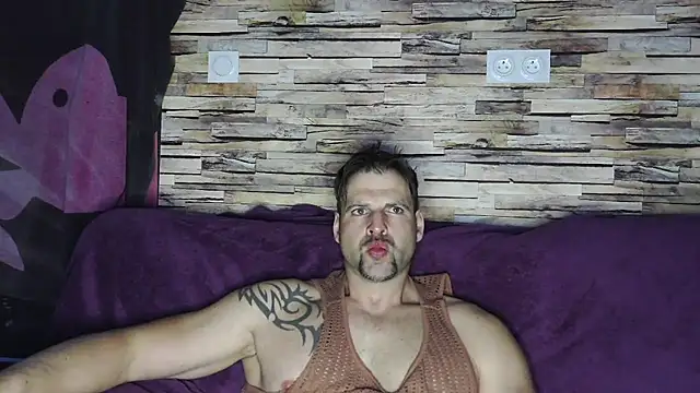 XxBigboybandxX online show from 03.13.25