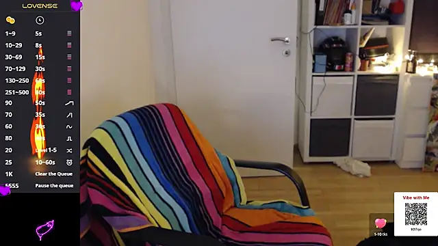 Snapshot of CDLukeLucy420 chatting on 01.15.25 CDLukeLucy420 online show from 01.15.25