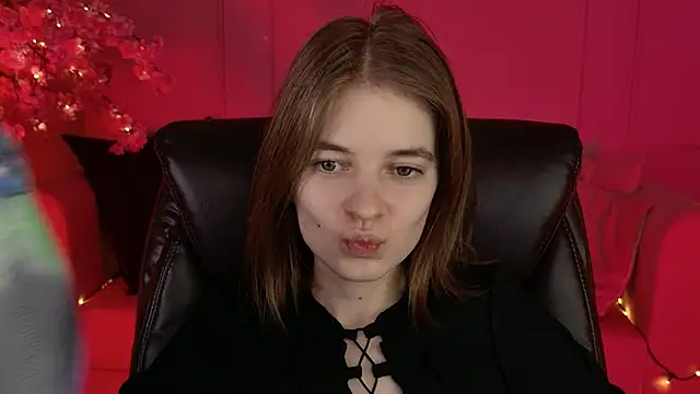 TinaDavil online show from 12.09.24