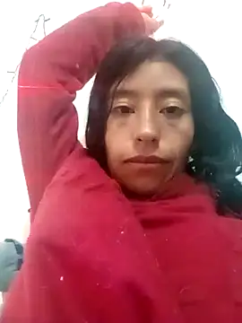 Snapshot of karolinee_66_ chatting on 12.15.24 karolinee 66 online show from 12.15.24