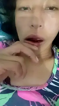 Snapshot of karolinee_66_ chatting on 01.22.25 karolinee 66 online show from 01.22.25