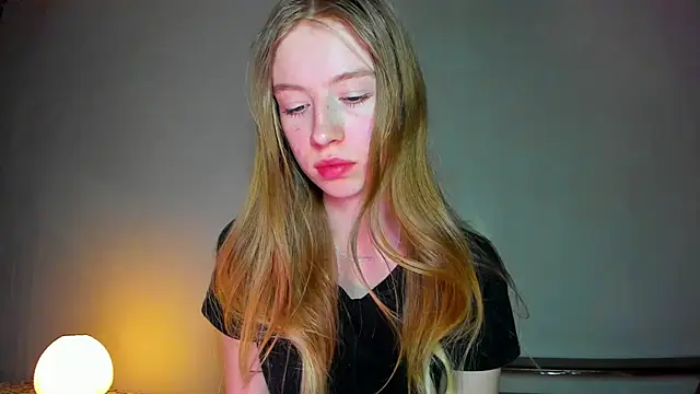 minidivaa  online show from 04.08.26