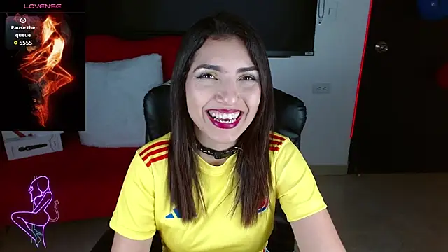 Carolaine69  online show from 09.09.25