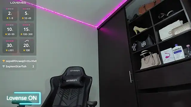 MeganDaviees online show from 02.17.25