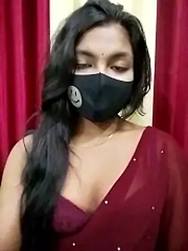 Snapshot of Myra-sen chatting on 01.18.26 Myra-sen online show from 01.18.26