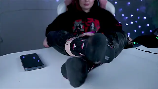 Snapshot of Lana__May chatting on 02.13.25 Lana May online show from 02.13.25