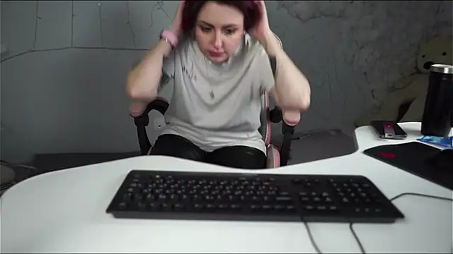 Snapshot of Lana__May chatting on 03.16.25 Lana May online show from 03.16.25